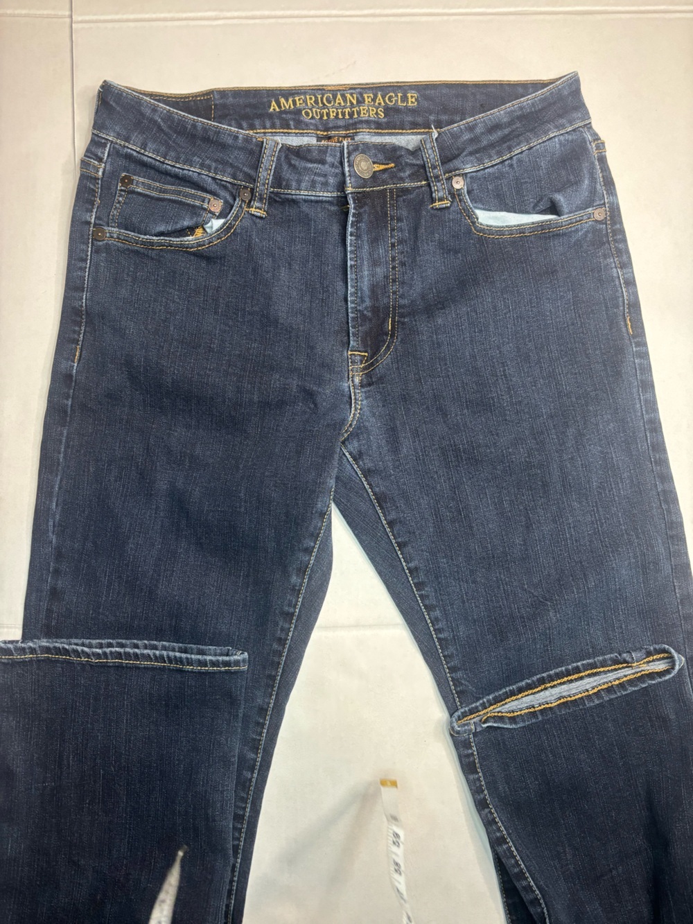 American Eagle Original Straight Jean 31x30 - Picture 3 of 5